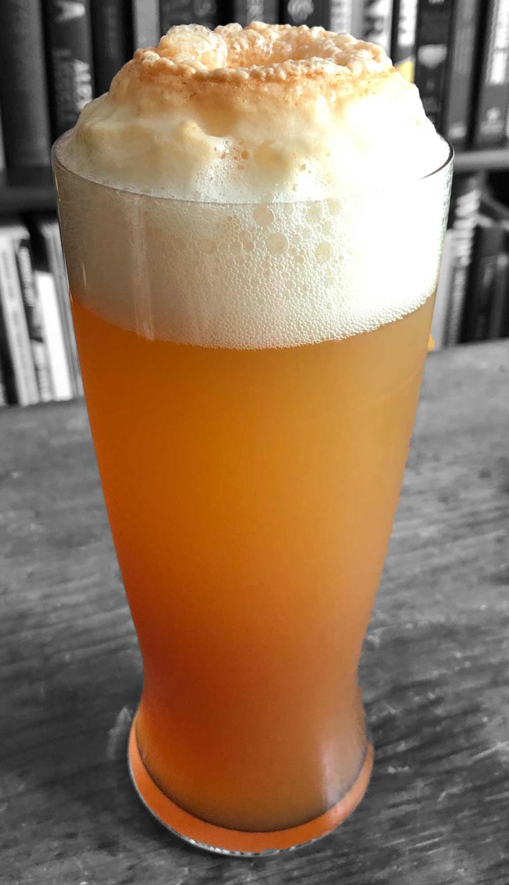 An example of the Draft of Smoke, the mixed drink (drink) featuring grapefruit radler and Amaro Sfumato Rabarbaro; photo by Lee Edwards